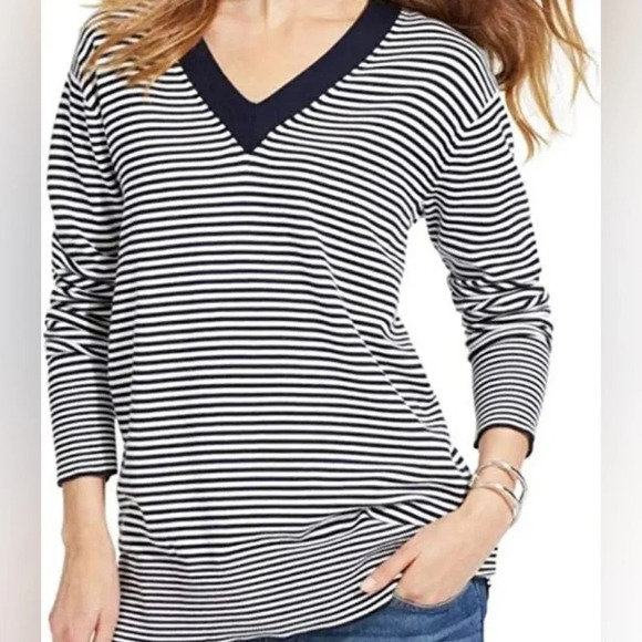 Tommy Hilfiger Women’s V-Neck Striped Pullover Sweater in Navy/White Size S - Picture 9 of 10